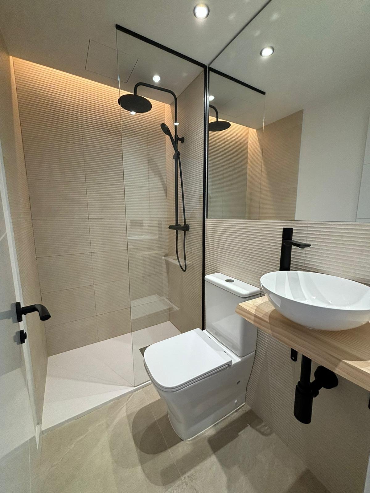 WhatsApp Image 2025-06-03 at 10.48.56